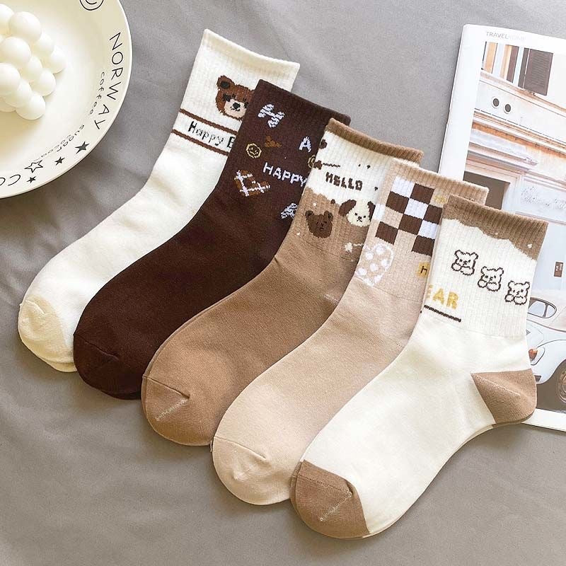 Women's Fashionable Hundred Cute Sweat Absorbent Long Socks